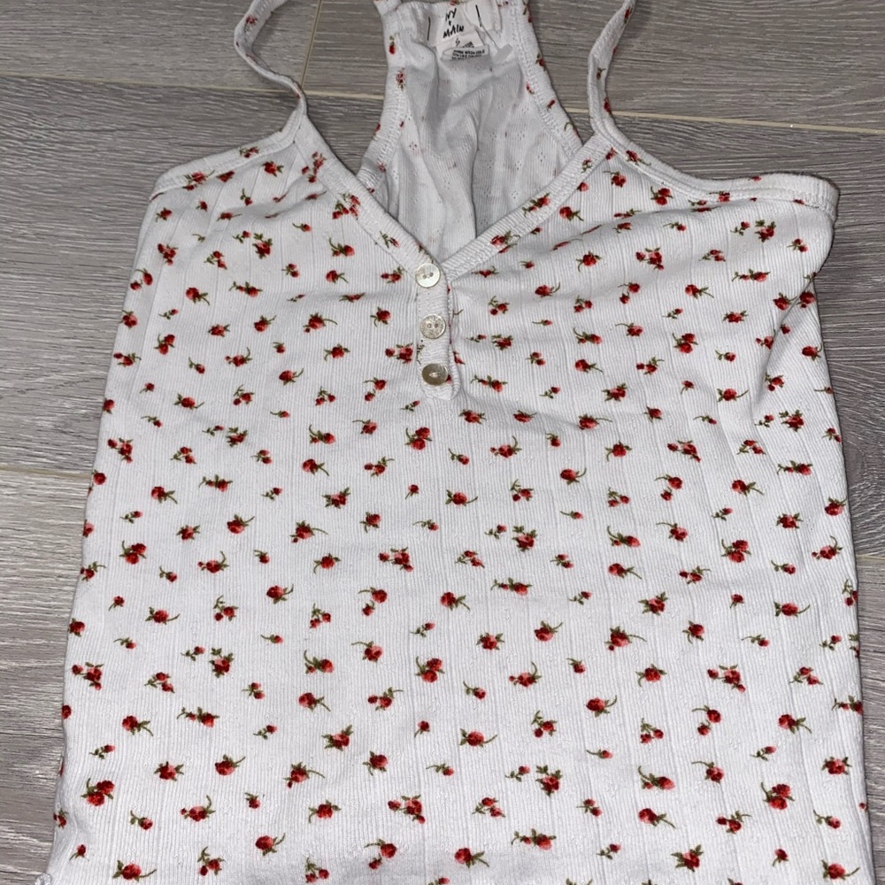 White and Rose Tank Top